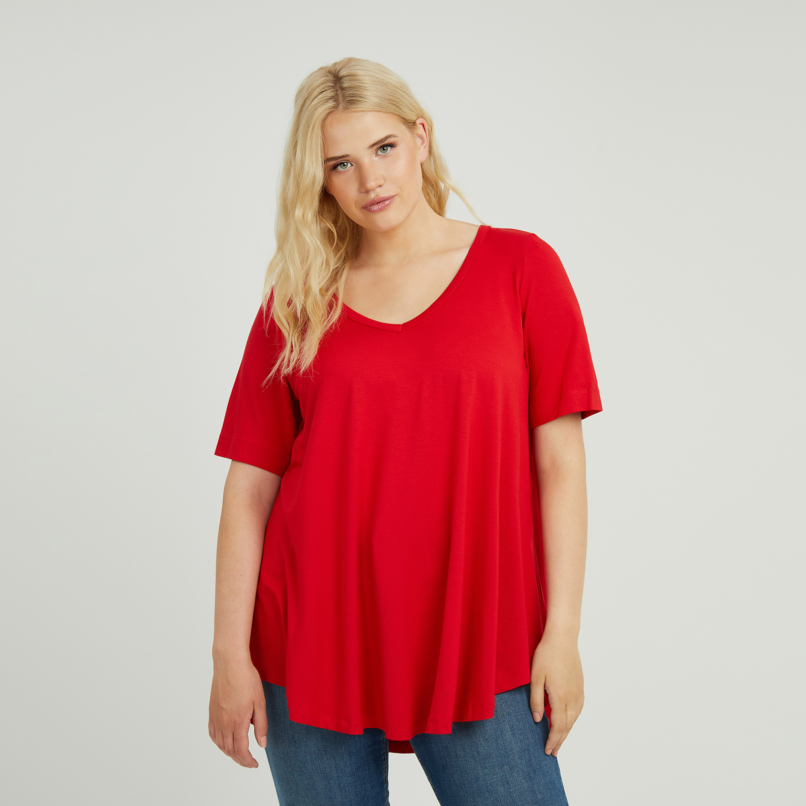 Basic curve hem top