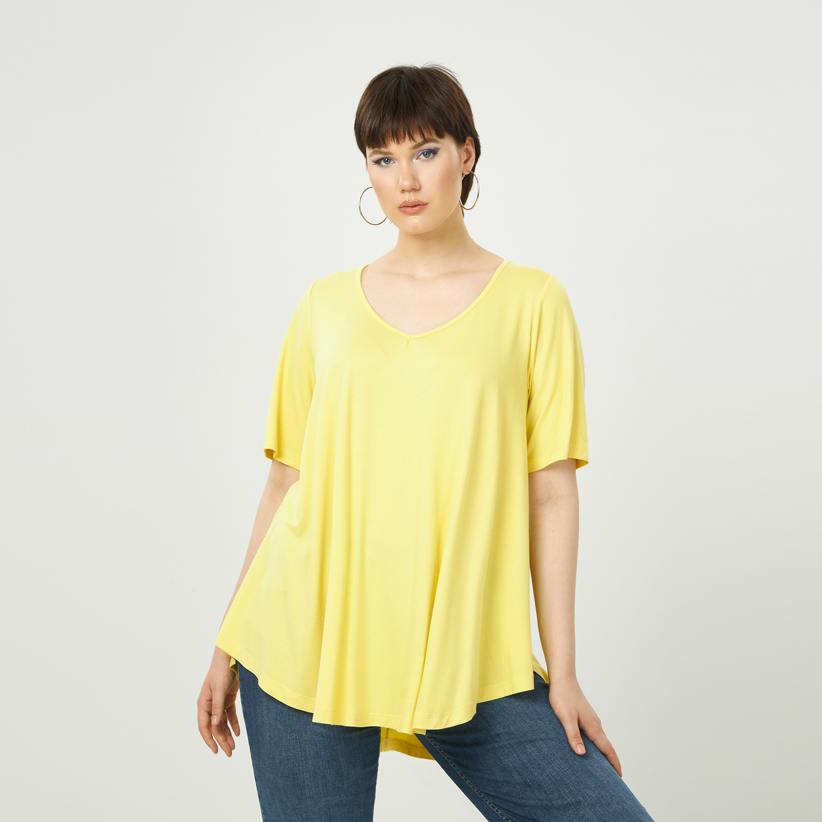 Basic curve hem top