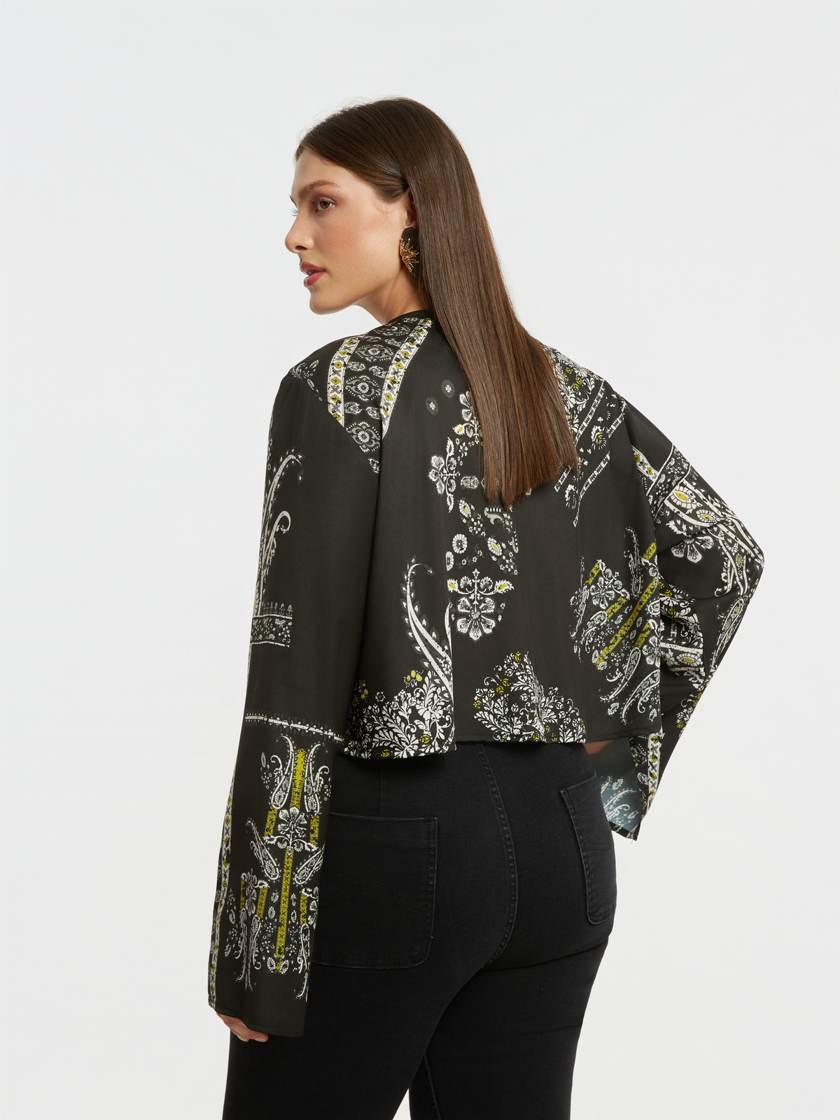 Cropped μπλούζα με δέσιμο και εμπριμέ σχέδιο φωτογραφία