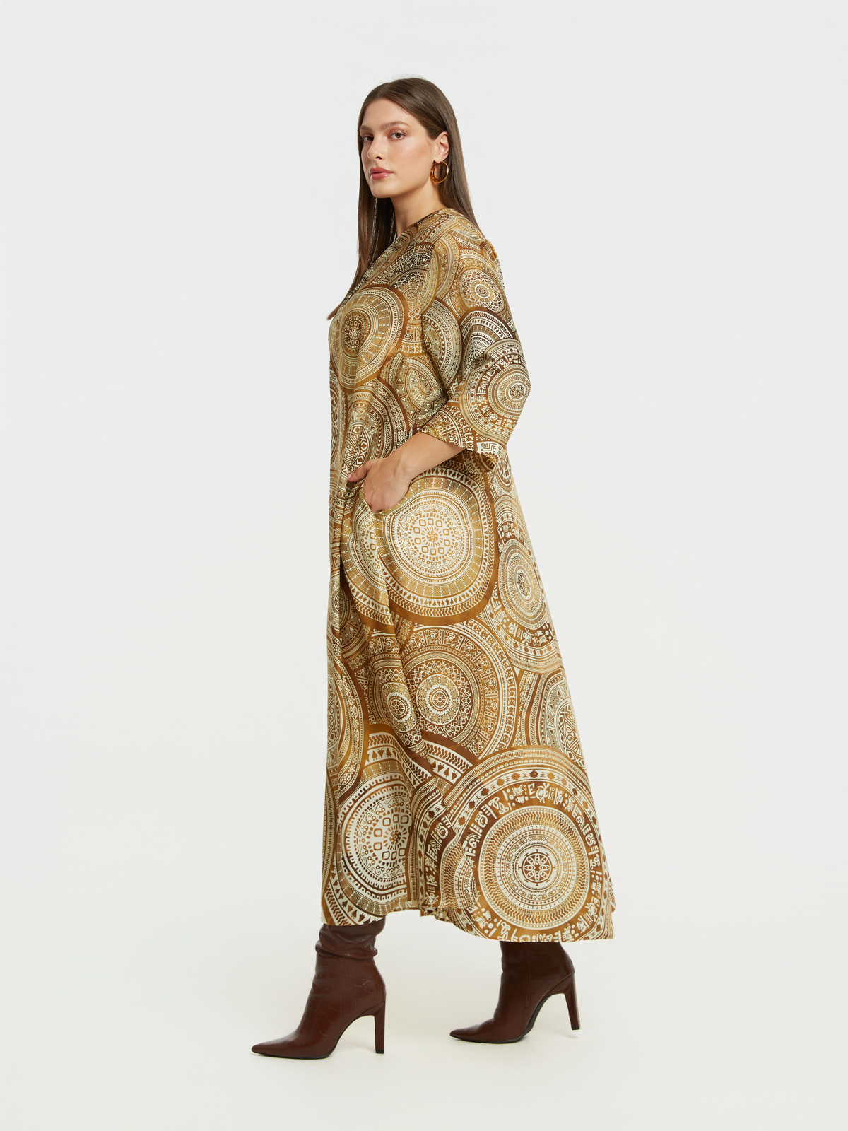 Maxi φόρεμα εμπριμέ V φωτογραφία