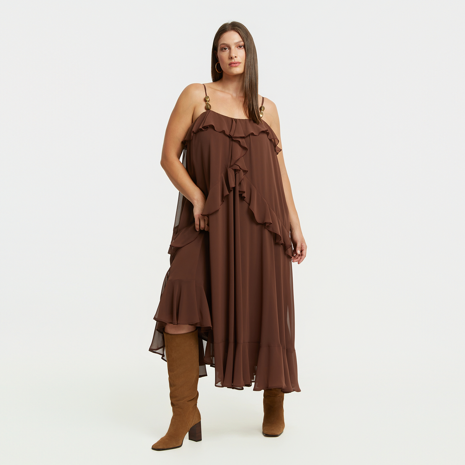 MAT FASHION Maxi φόρεμα με βολάν και τιράντες με πέρλες