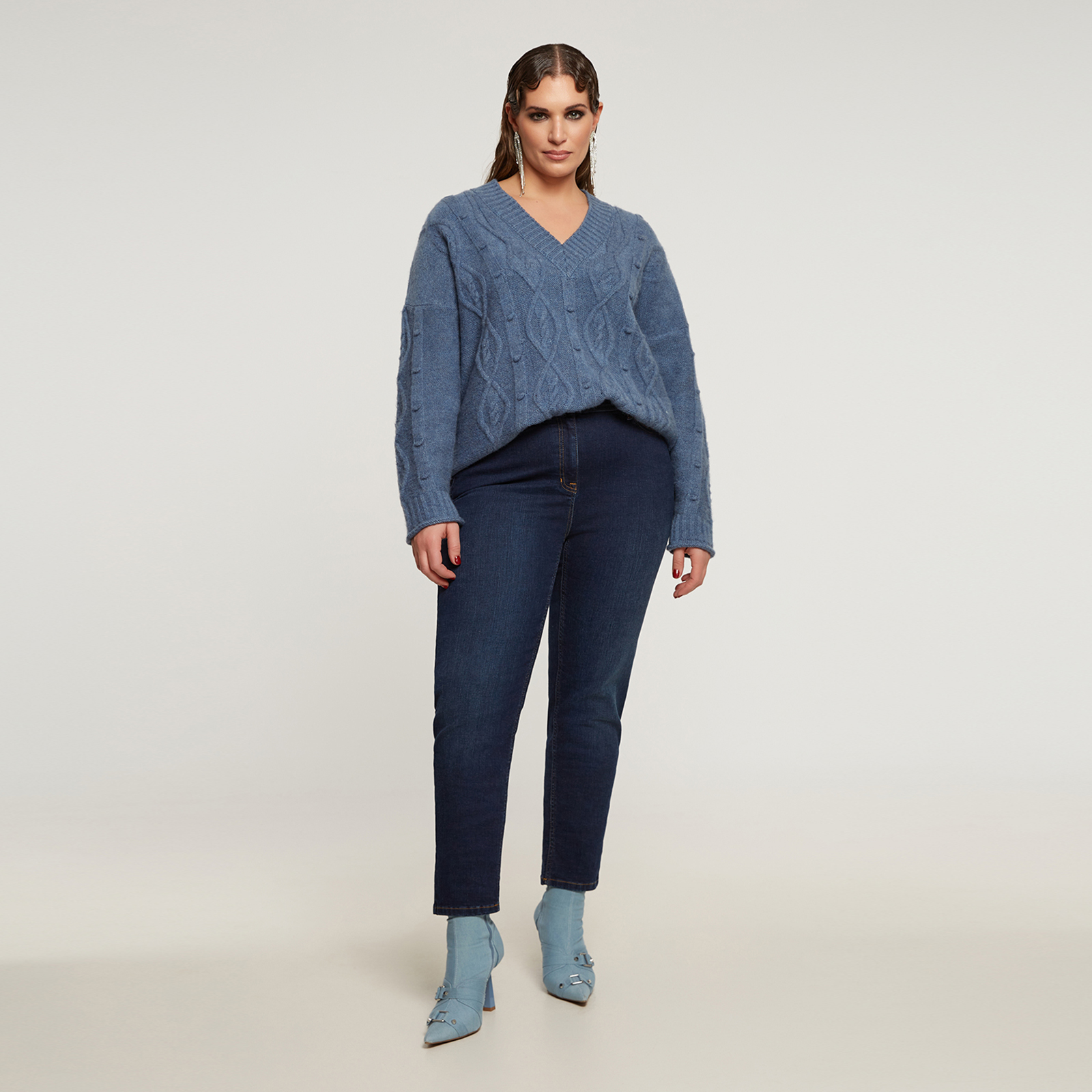 High-rise mom fit jeans