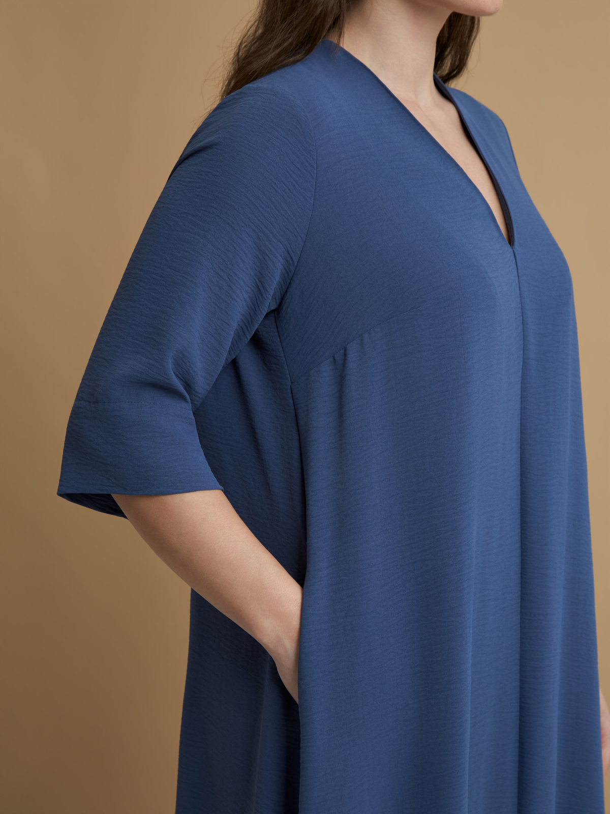 Maxi φόρεμα V κρεπ airwashed φωτογραφία