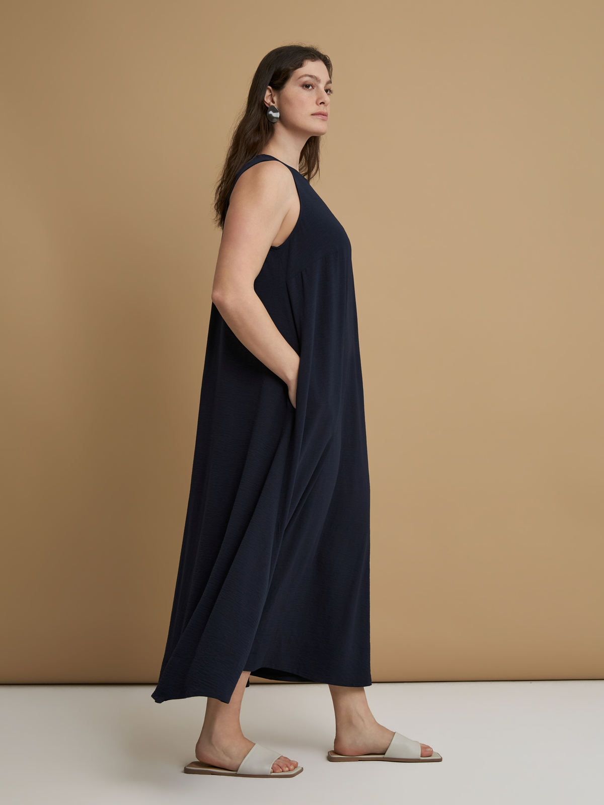 Αμάνικο maxi φόρεμα airwashed κρεπ φωτογραφία