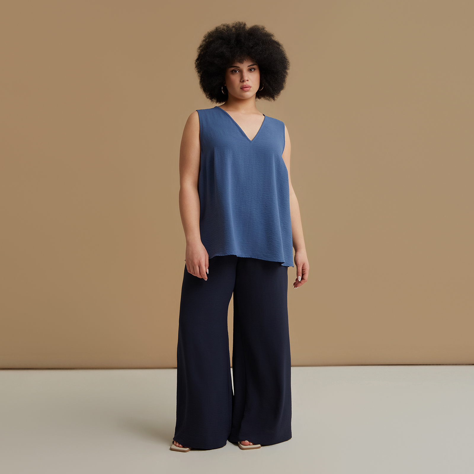 Airwashed crepe sleeveless top