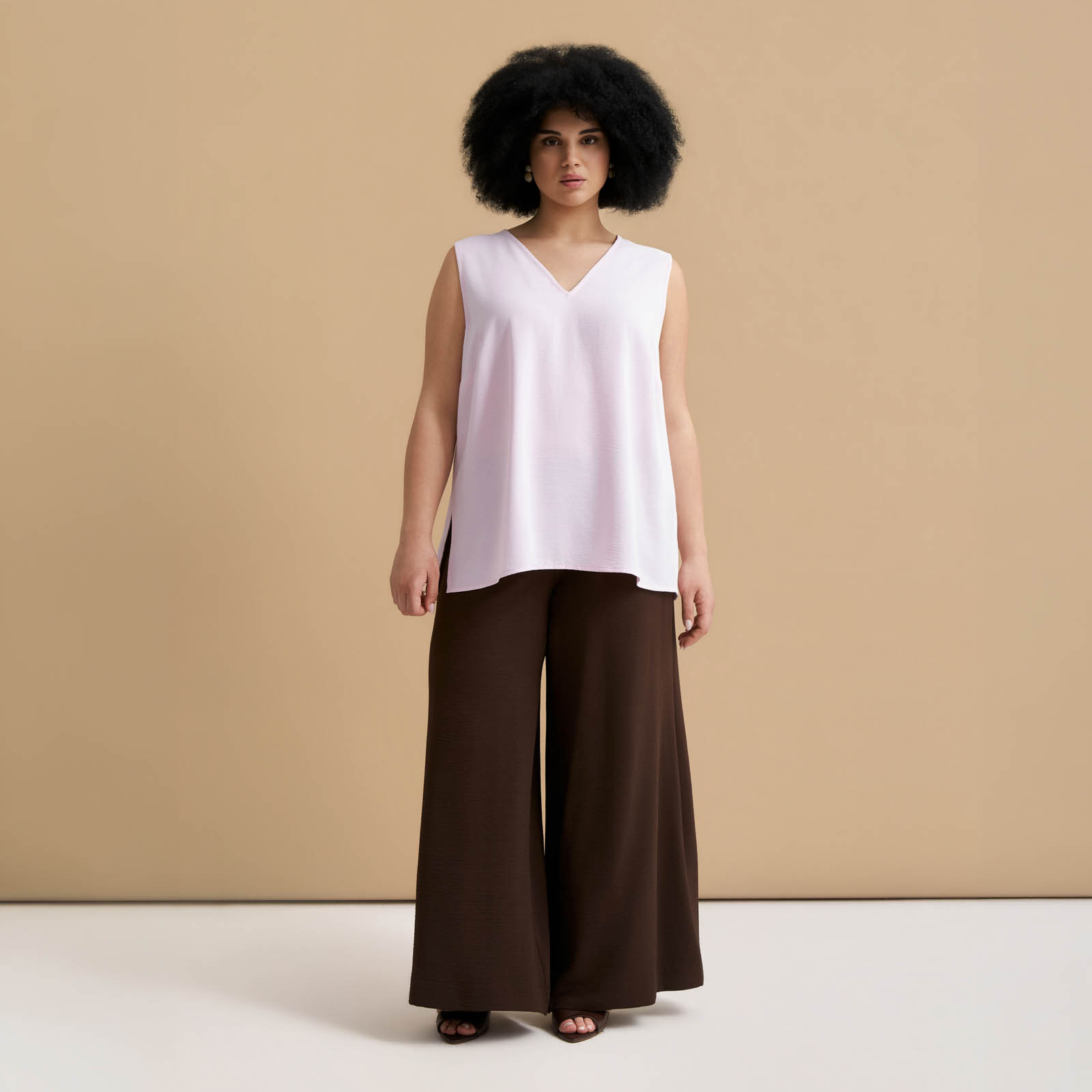 Airwashed crepe sleeveless top