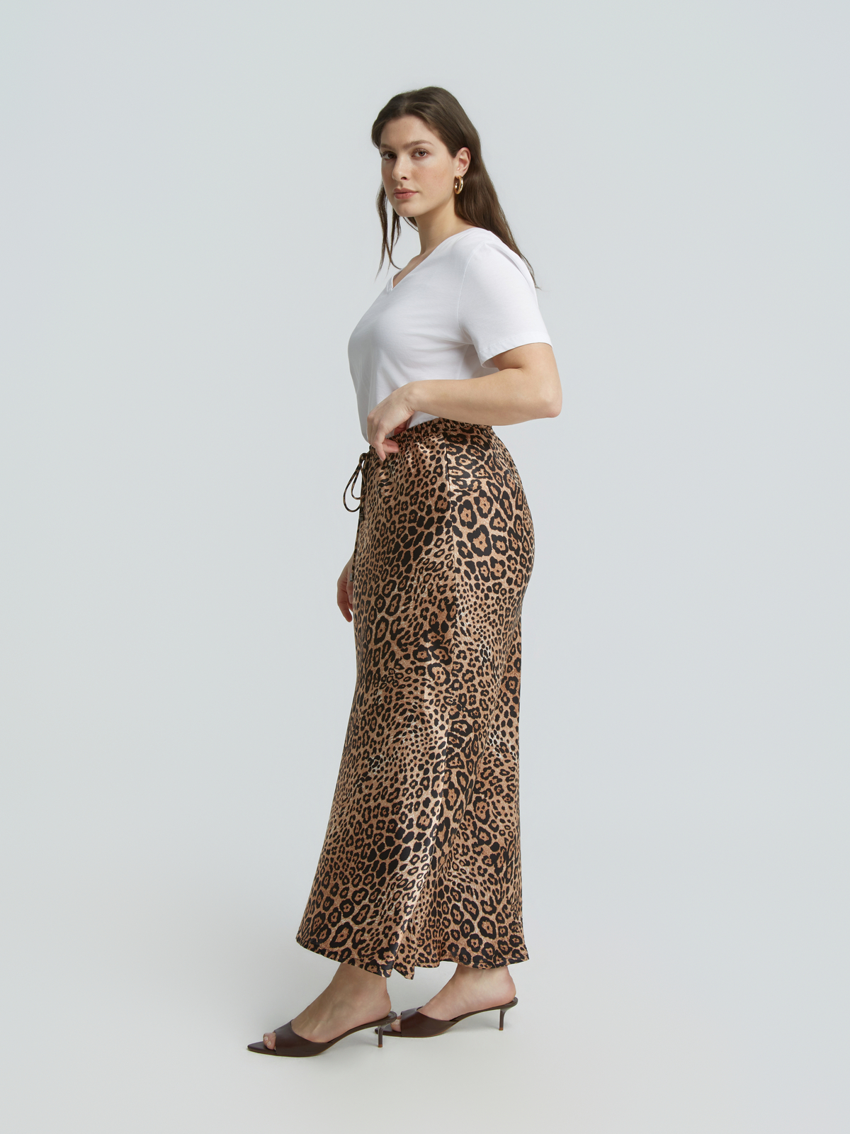 Σατέν φούστα με animal print μοτίβο φωτογραφία