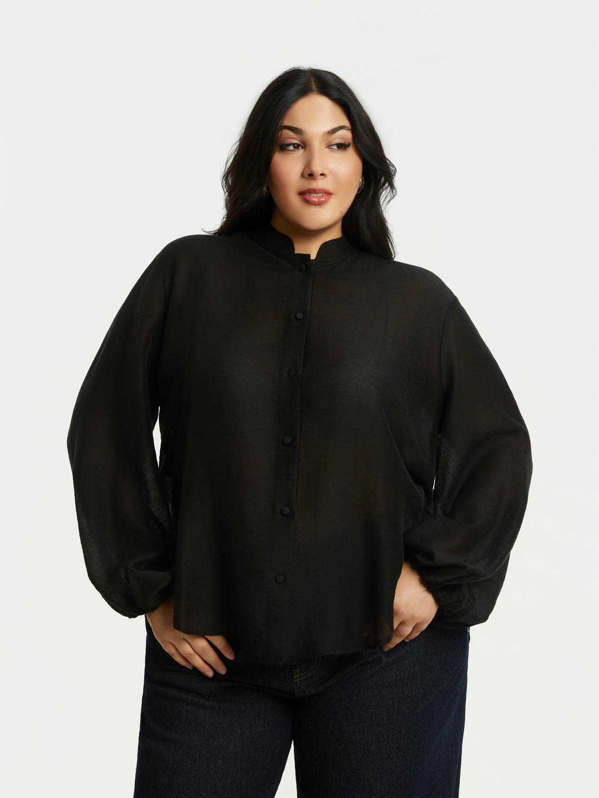 Πουκάμισο με μπαλούν μανίκια και μάο γιακά φωτογραφία