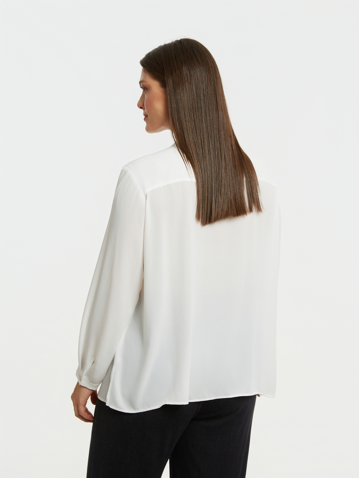 Μακρυμάνικη μπλούζα με βολάν φωτογραφία