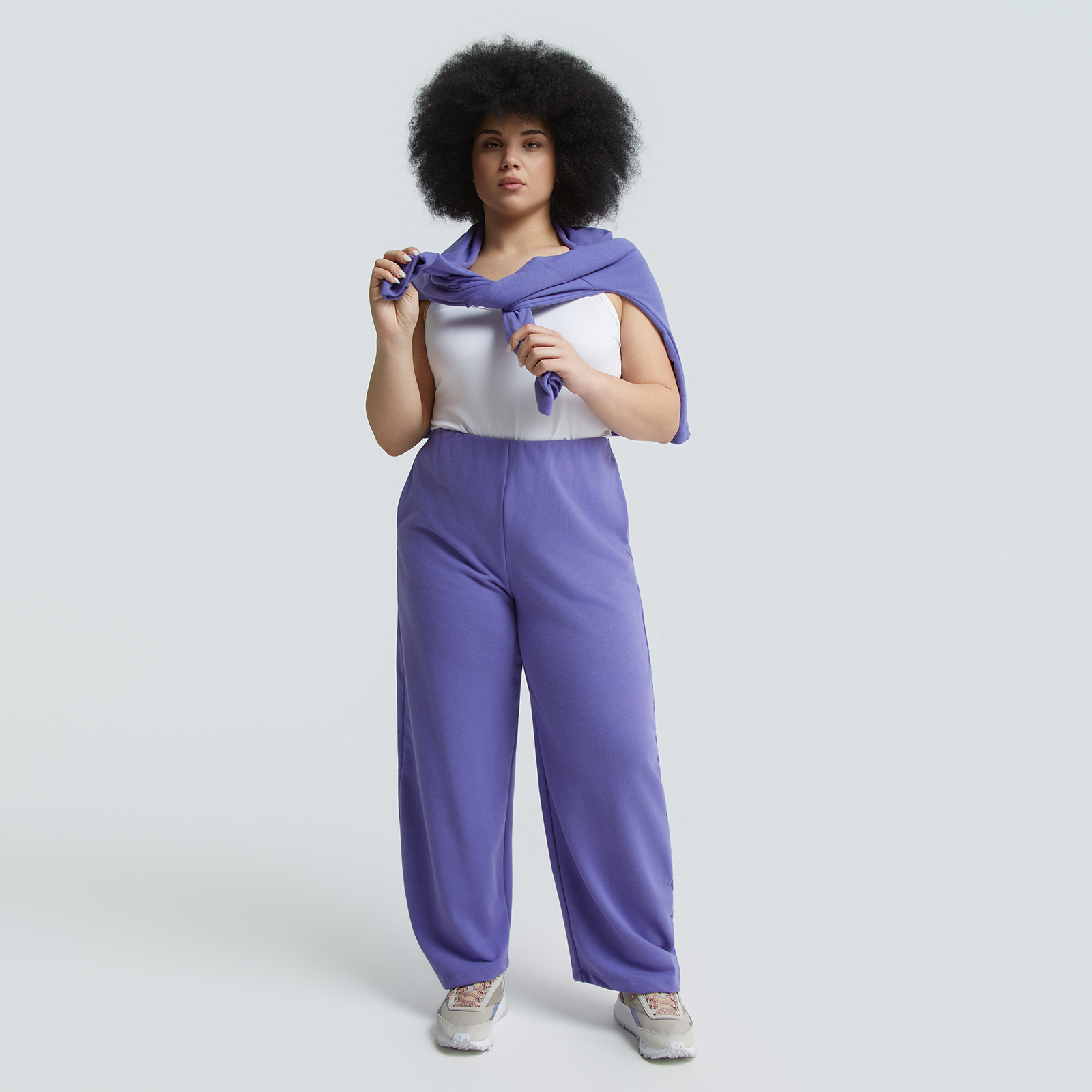 Barrel-leg cotton-blend sweatpants