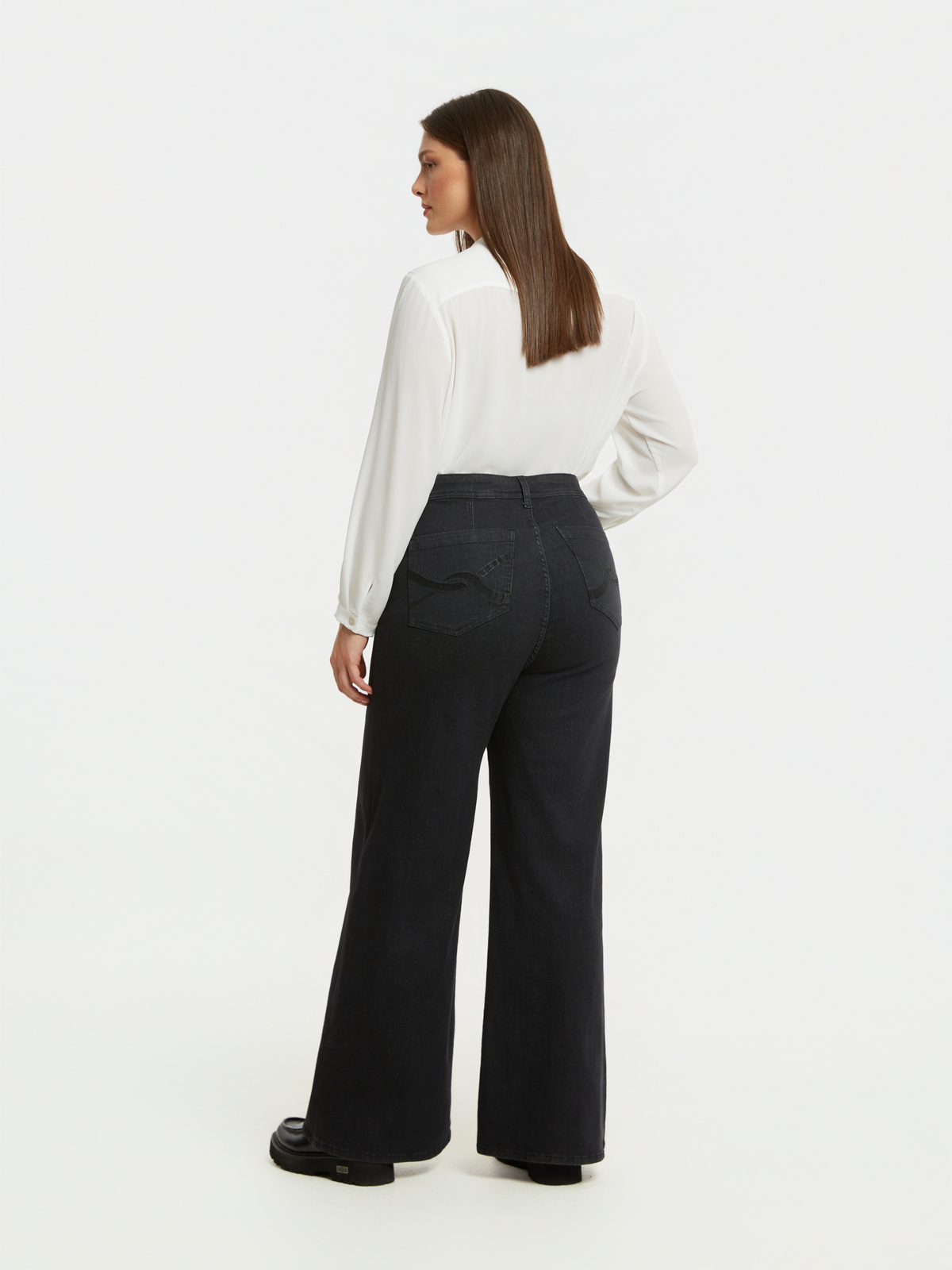 Τζιν wide-leg μαύρο denim φωτογραφία