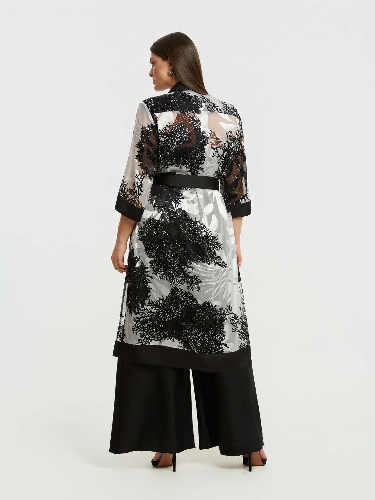 Μακρύ μπλέιζερ φόρεμα με botanical μοτίβο και γιακά σε αντίθεση φωτογραφία