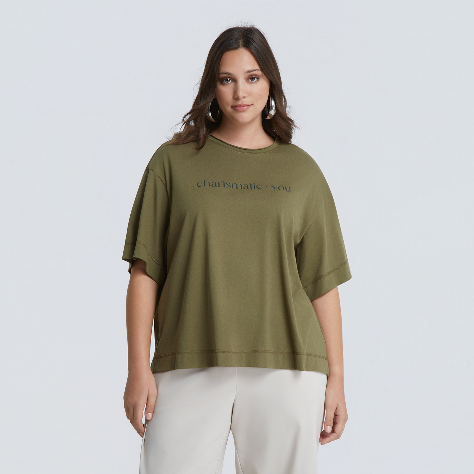 MAT FASHION Βαμβακερό boxy t-shirt με logo “charismatic you”