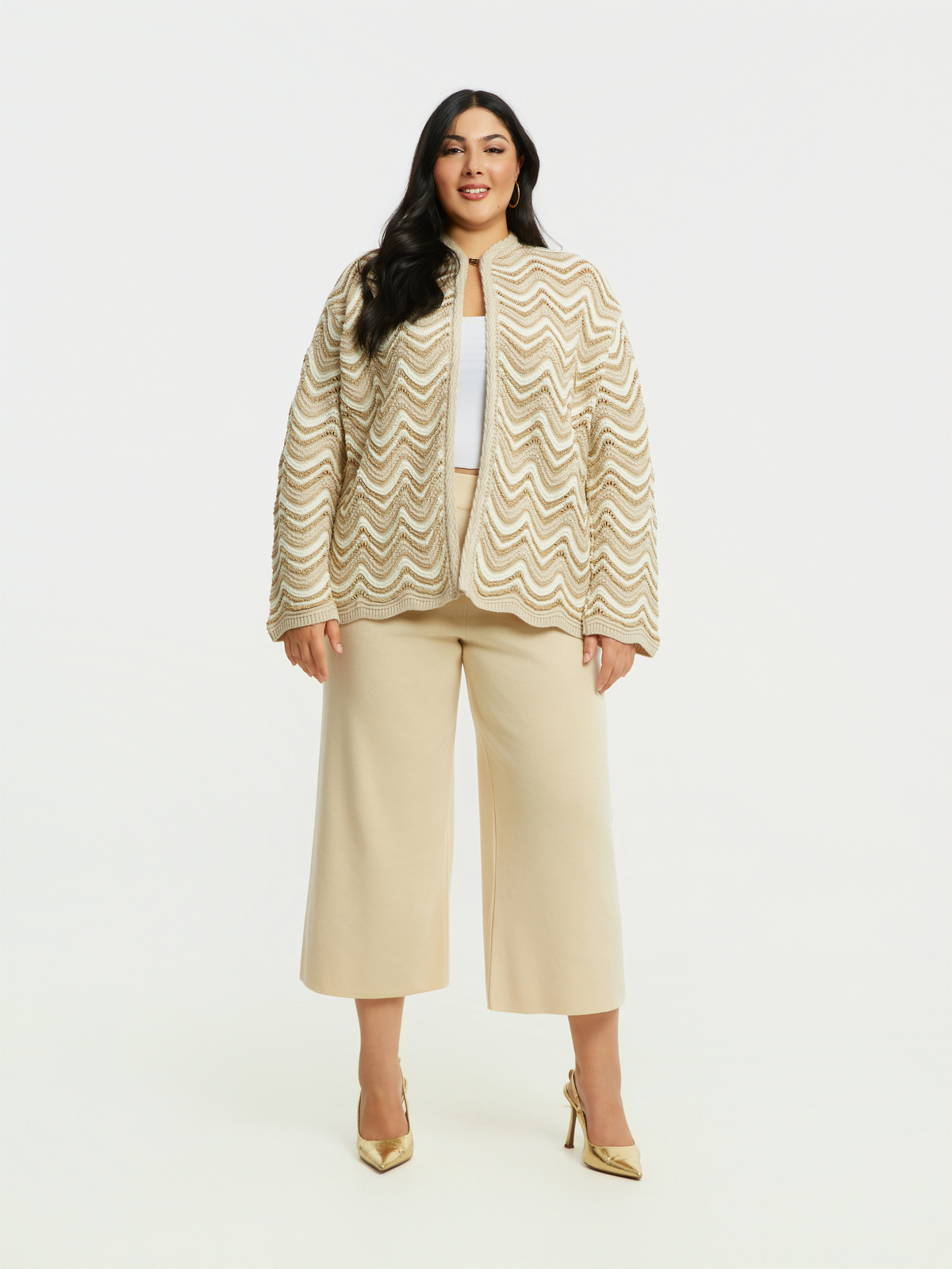 Ζακέτα πλεκτή με ζιγκ-ζαγκ σχέδιο φωτογραφία