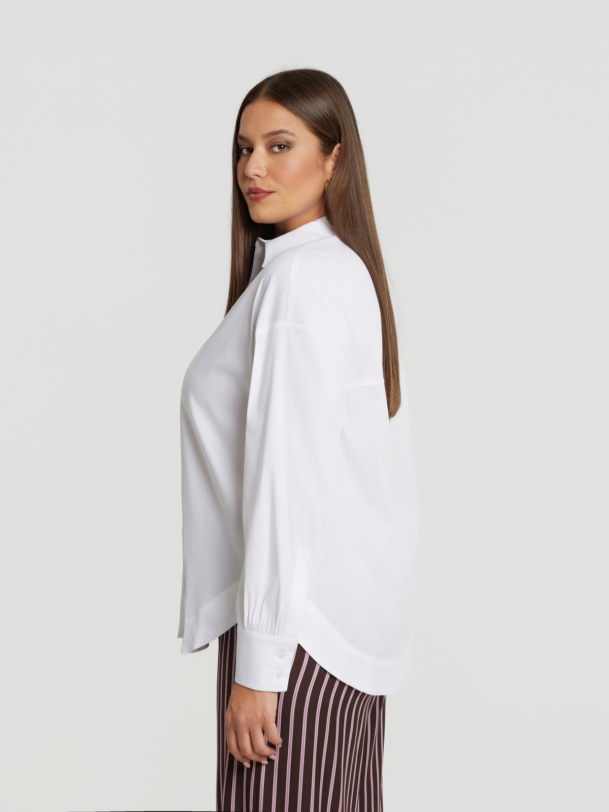 Κλασικό βαμβακερό πουκάμισο φωτογραφία