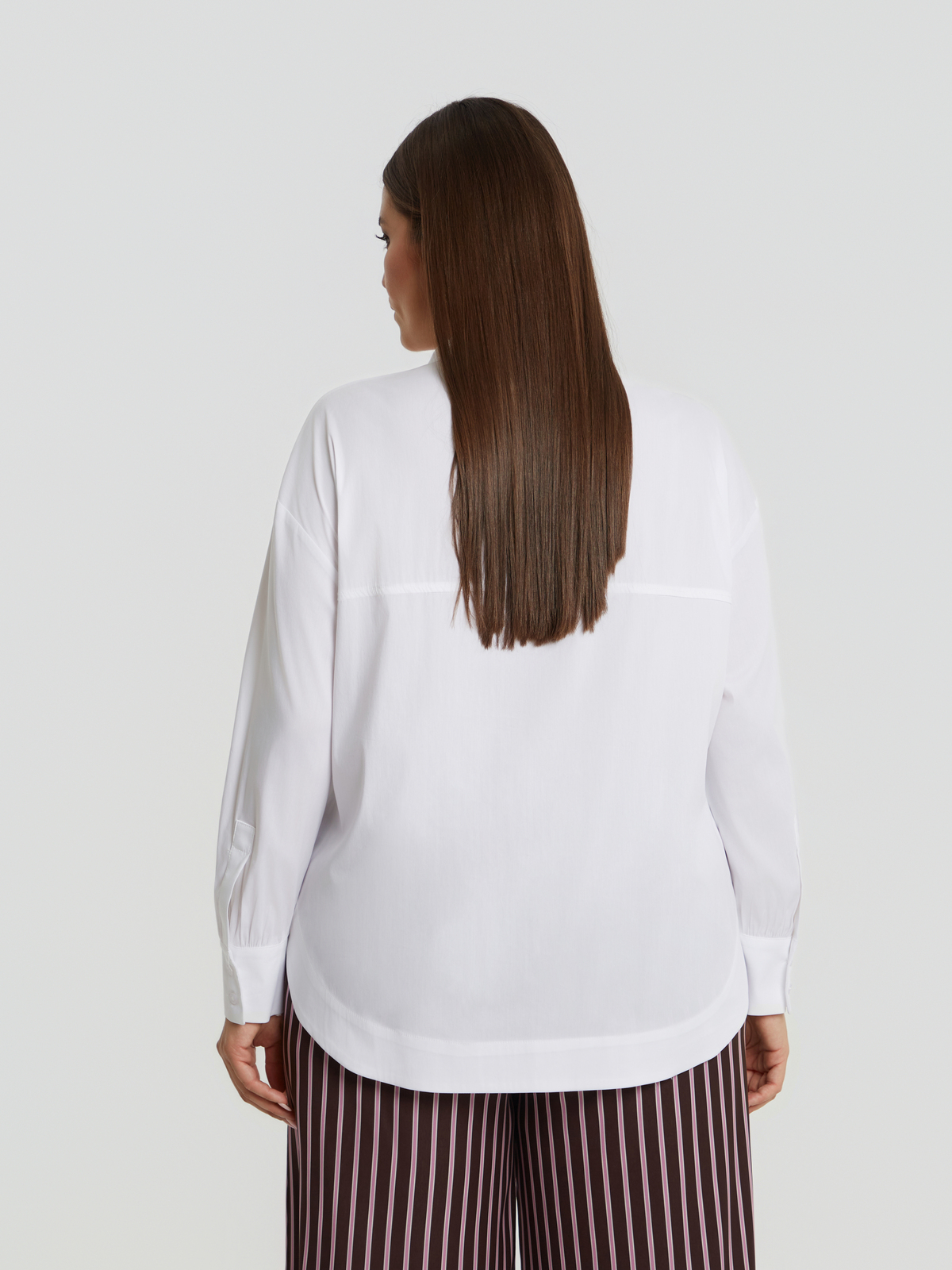 Κλασικό βαμβακερό πουκάμισο φωτογραφία