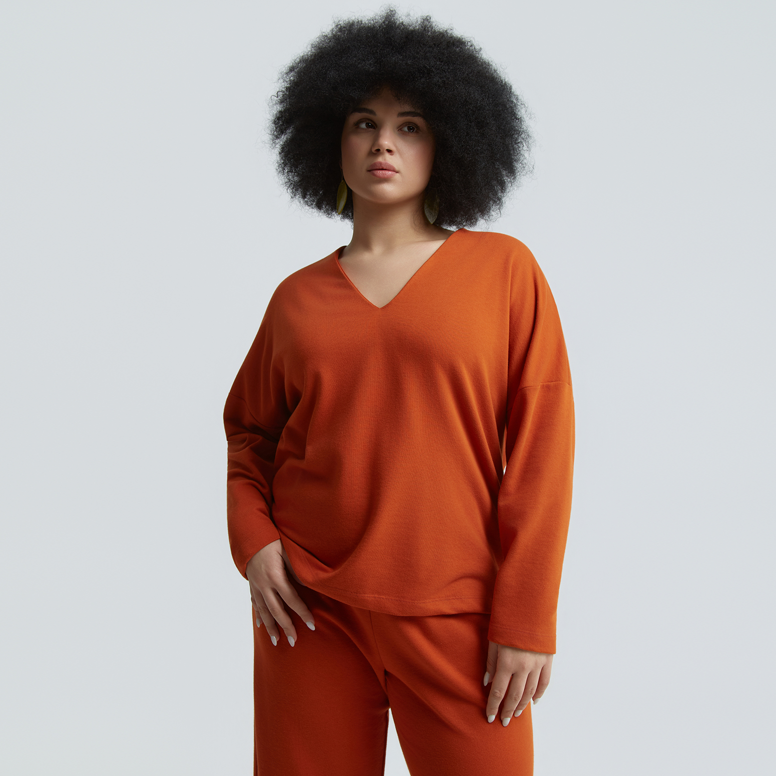 Cotton-blend relaxed fit V-neck sweatshirt