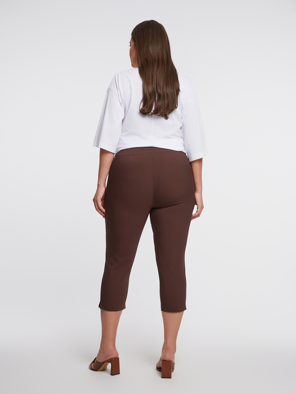 Basic βαμβακερό παντελόνι κάπρι φωτογραφία