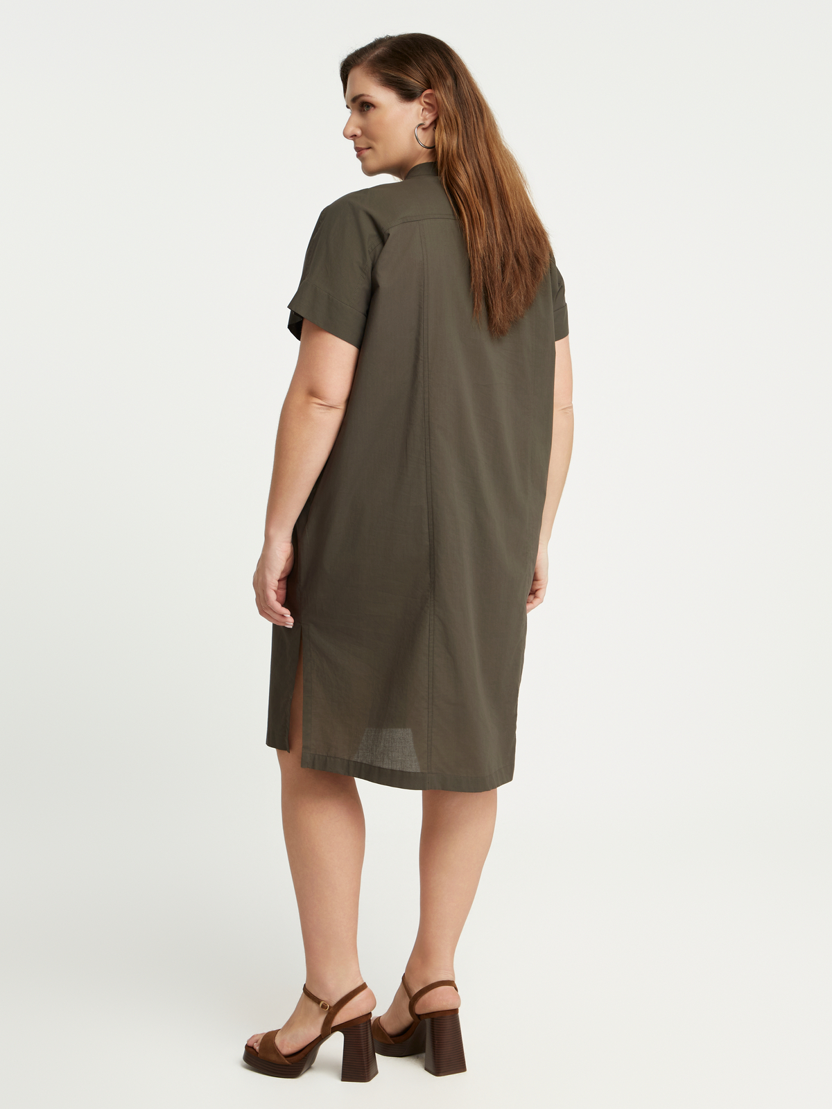 Βαμβακερό σεμιζιέ φόρεμα με μάο γιακά φωτογραφία