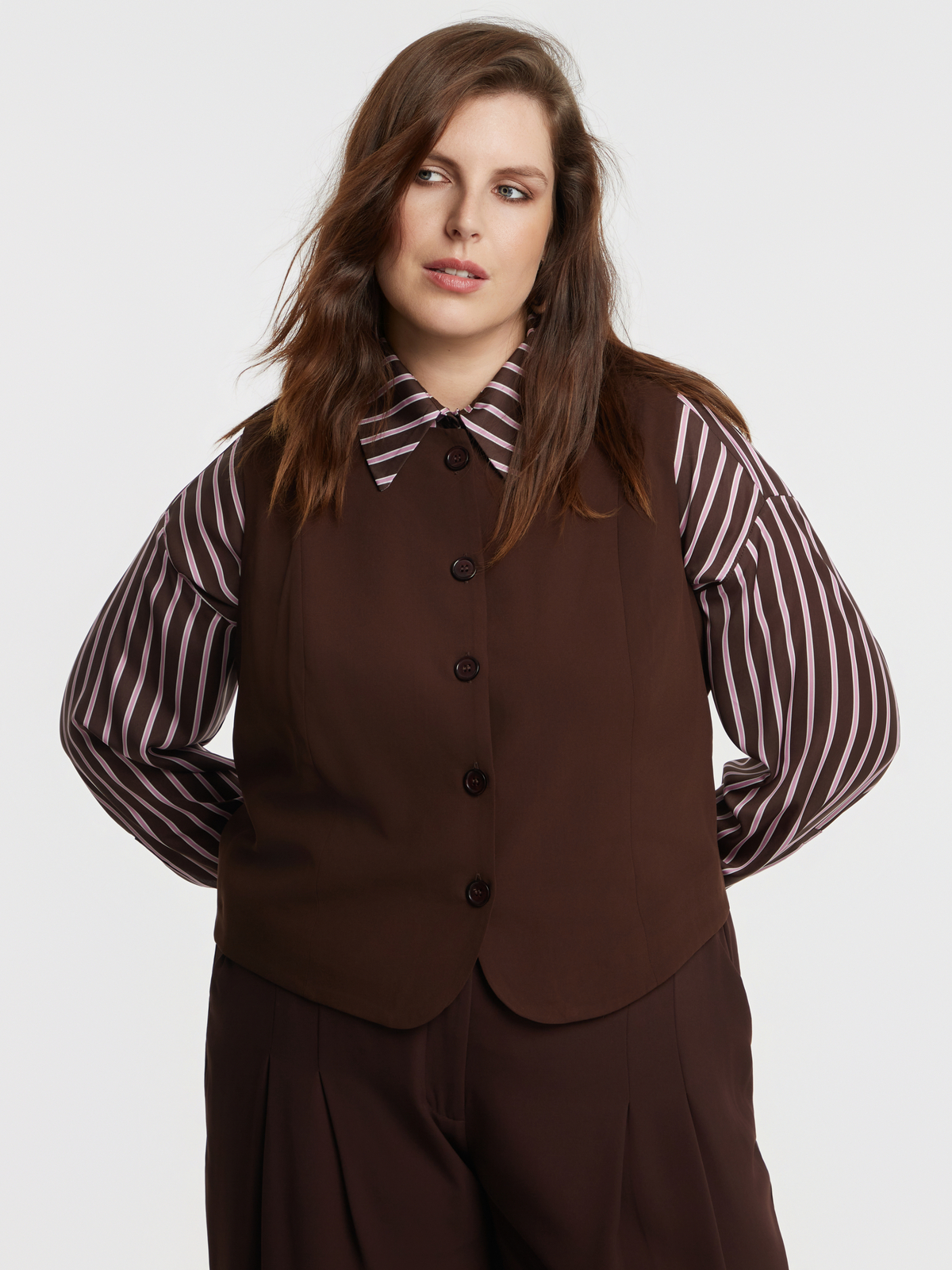 Cropped γιλέκο με ριγέ φόδρα φωτογραφία