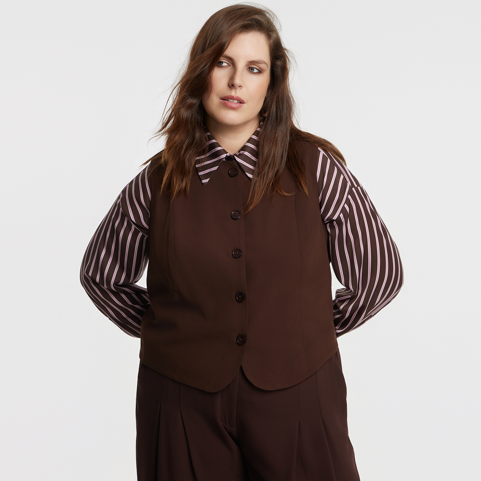 MAT FASHION Cropped γιλέκο με ριγέ φόδρα