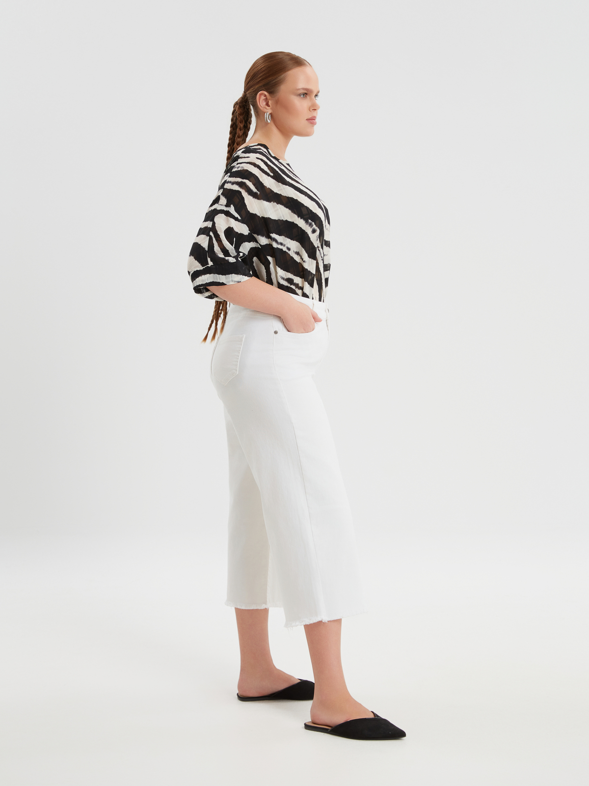 Τζιν φαρδύ cropped φωτογραφία