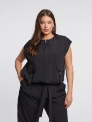Technical zip-up vest with utility pocket details