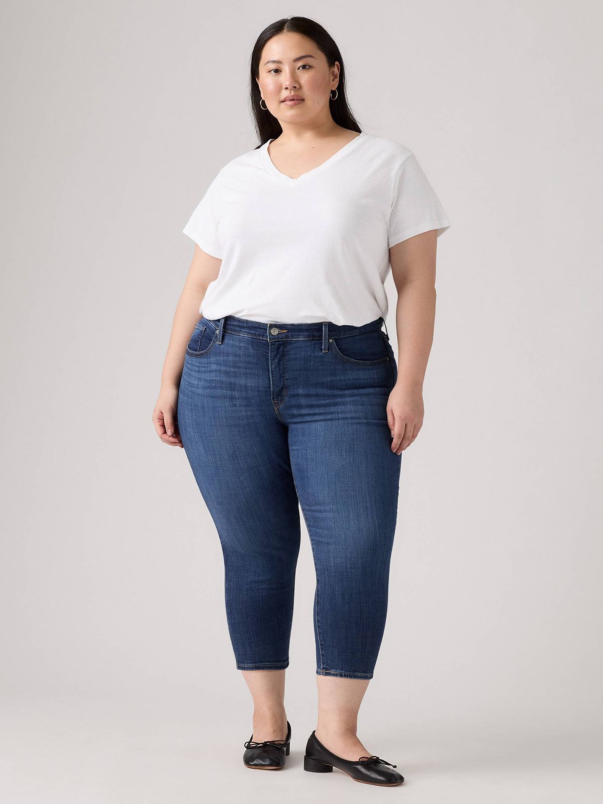 311 Shaping Skinny Capri Jeans