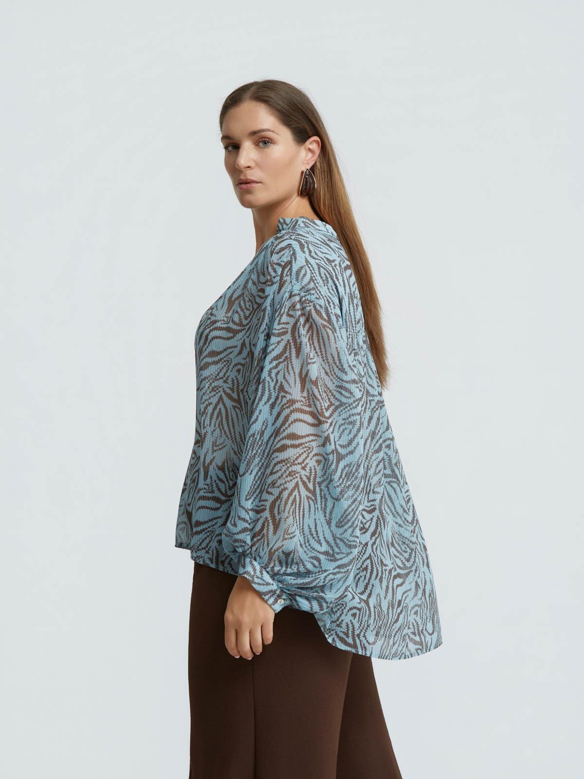 Abstract zebra print blouse with balloon sleeves