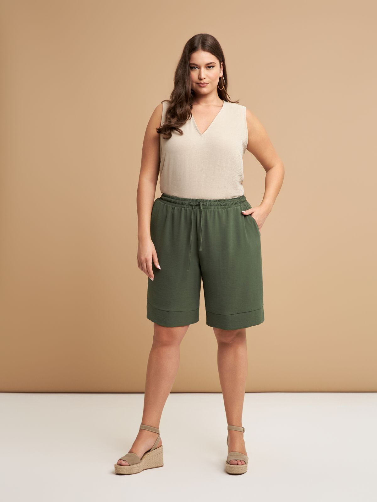 Airwashed crepe bermuda shorts