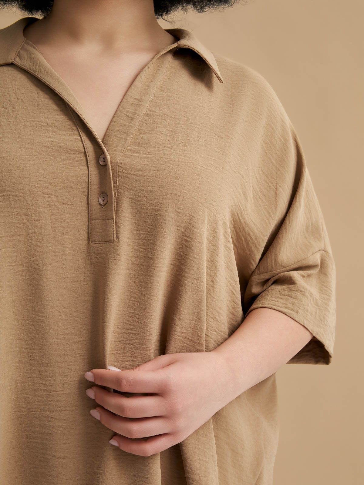 Airwashed crepe blouse with point collar