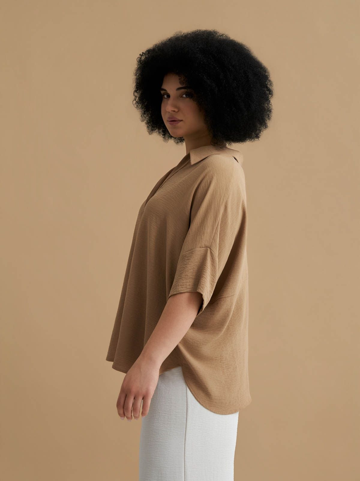 Airwashed crepe blouse with point collar