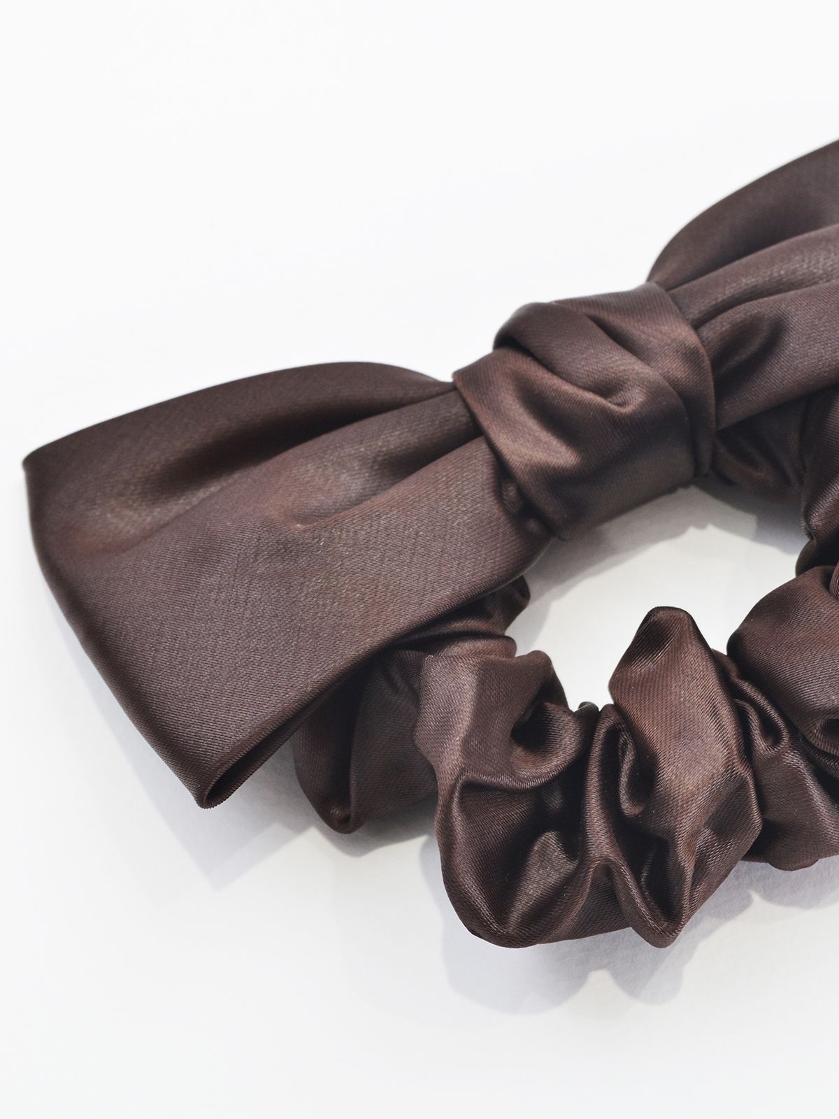 Satin scrunchie with bow
