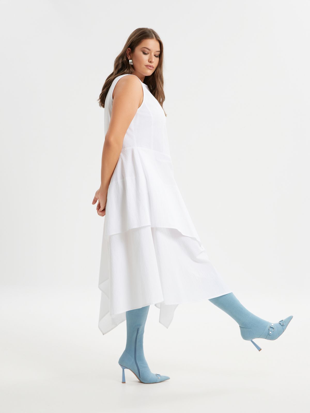 Asymmetric sleeveless cotton dress