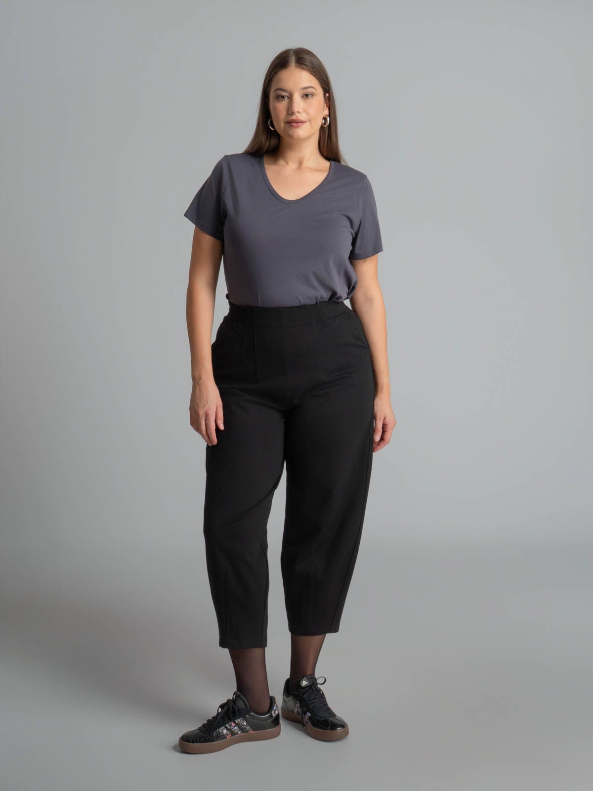 Balloon trousers with tapered hem