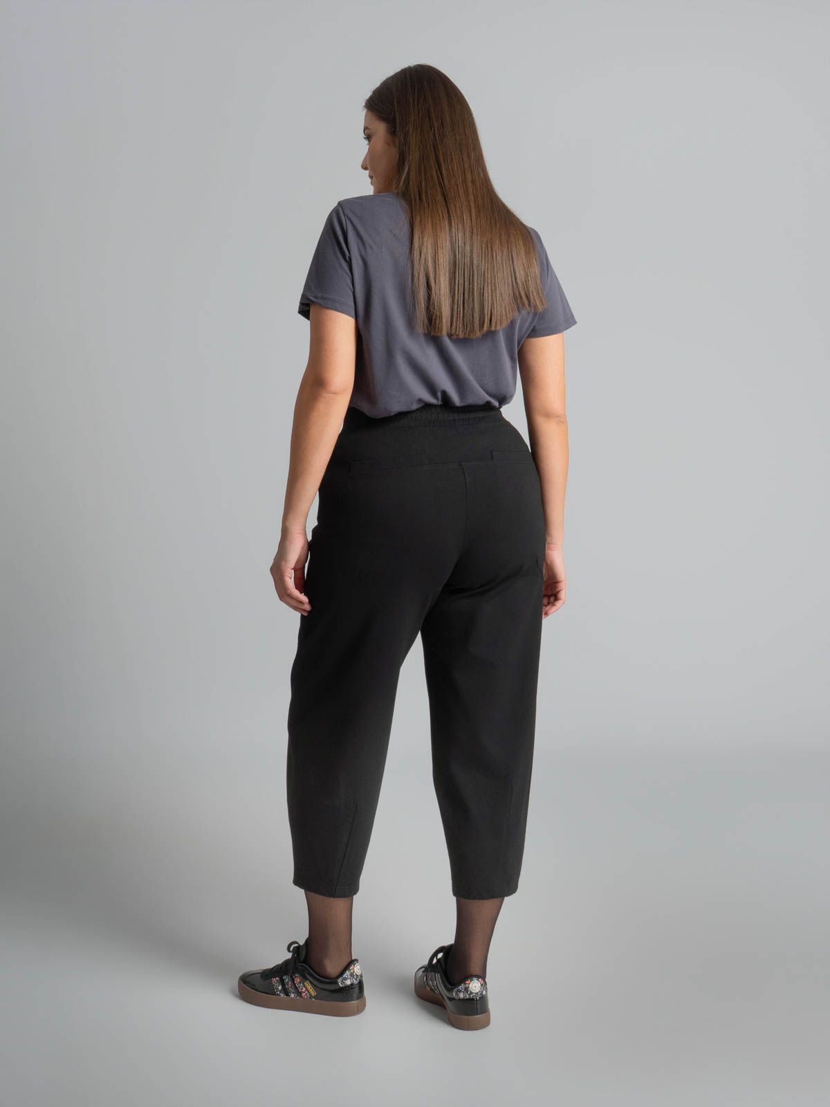 Balloon trousers with tapered hem