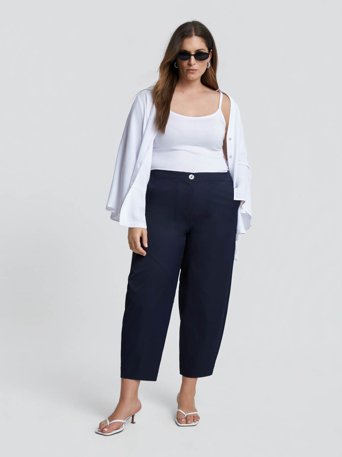 Barrel pants with elastic back waist