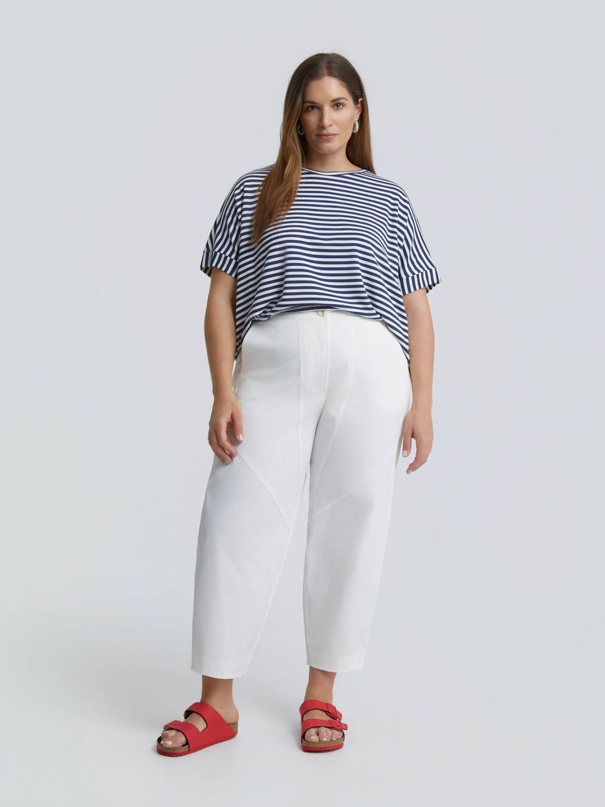 Barrel pants with elastic back waist