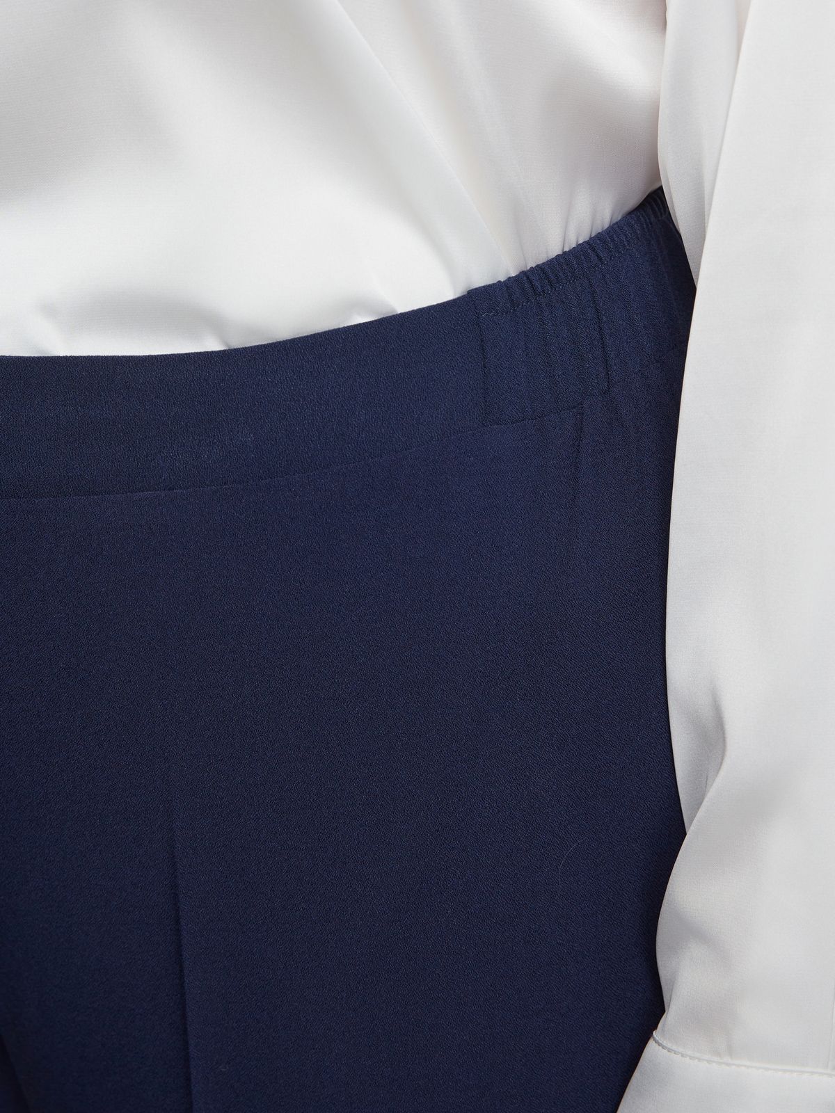 Basic cigarette pants