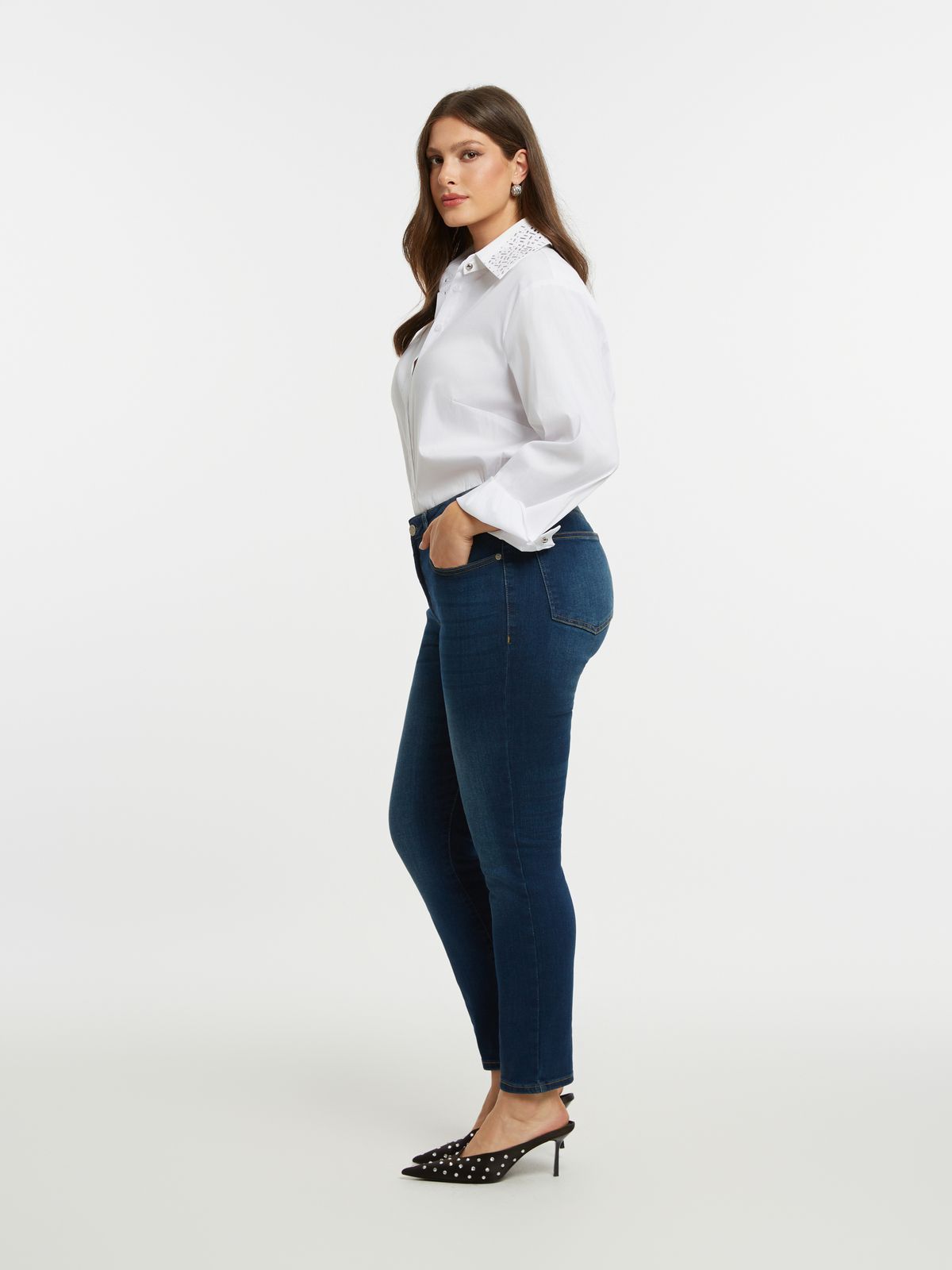 Ψηλόμεσο basic τζιν σε slim γραμμή
