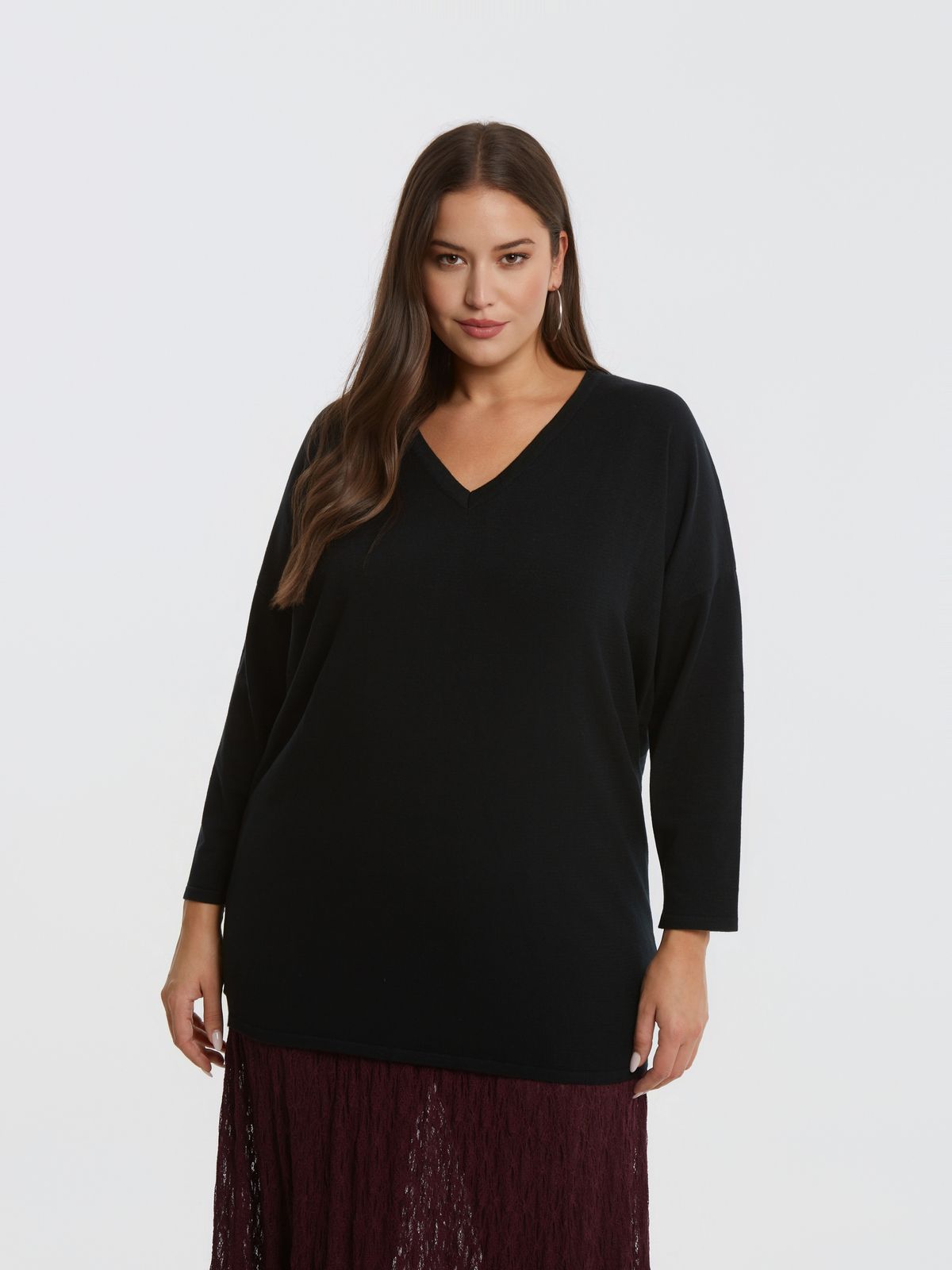 Basic long knit V-neck tunic