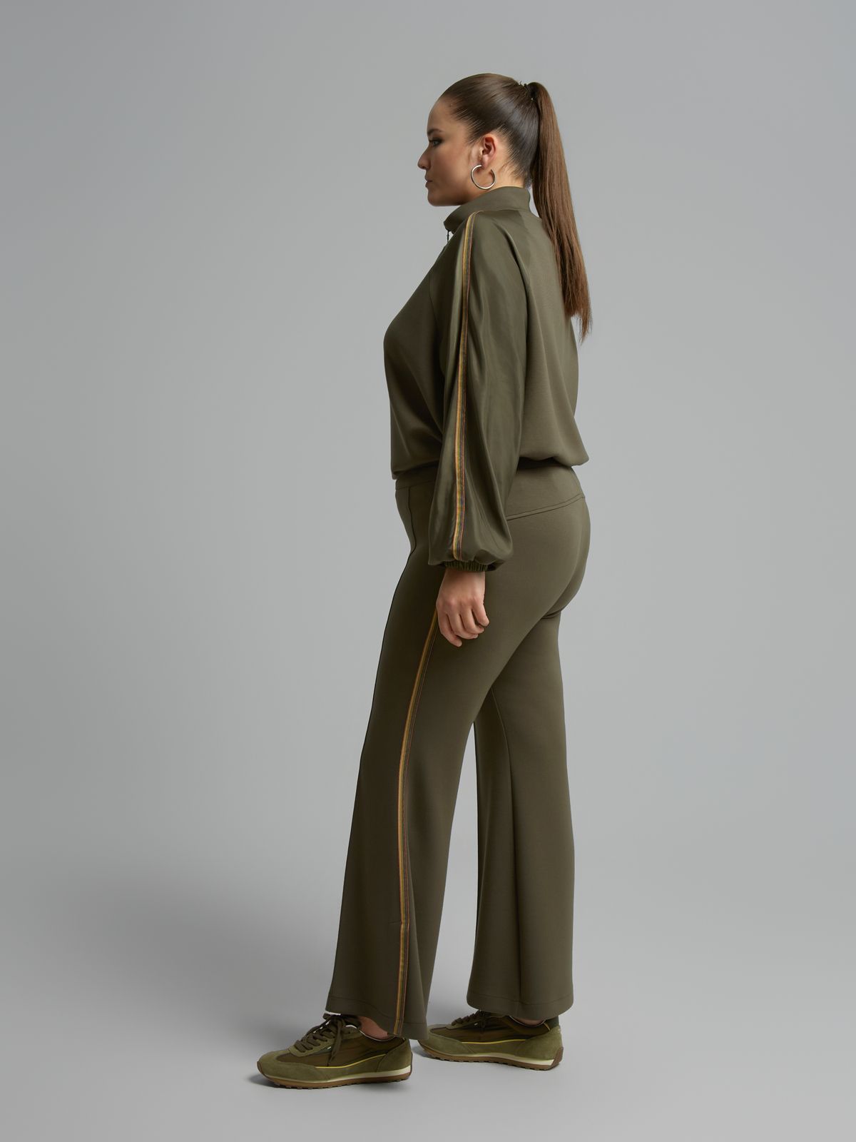 Bootcut trousers with contrast side stripes