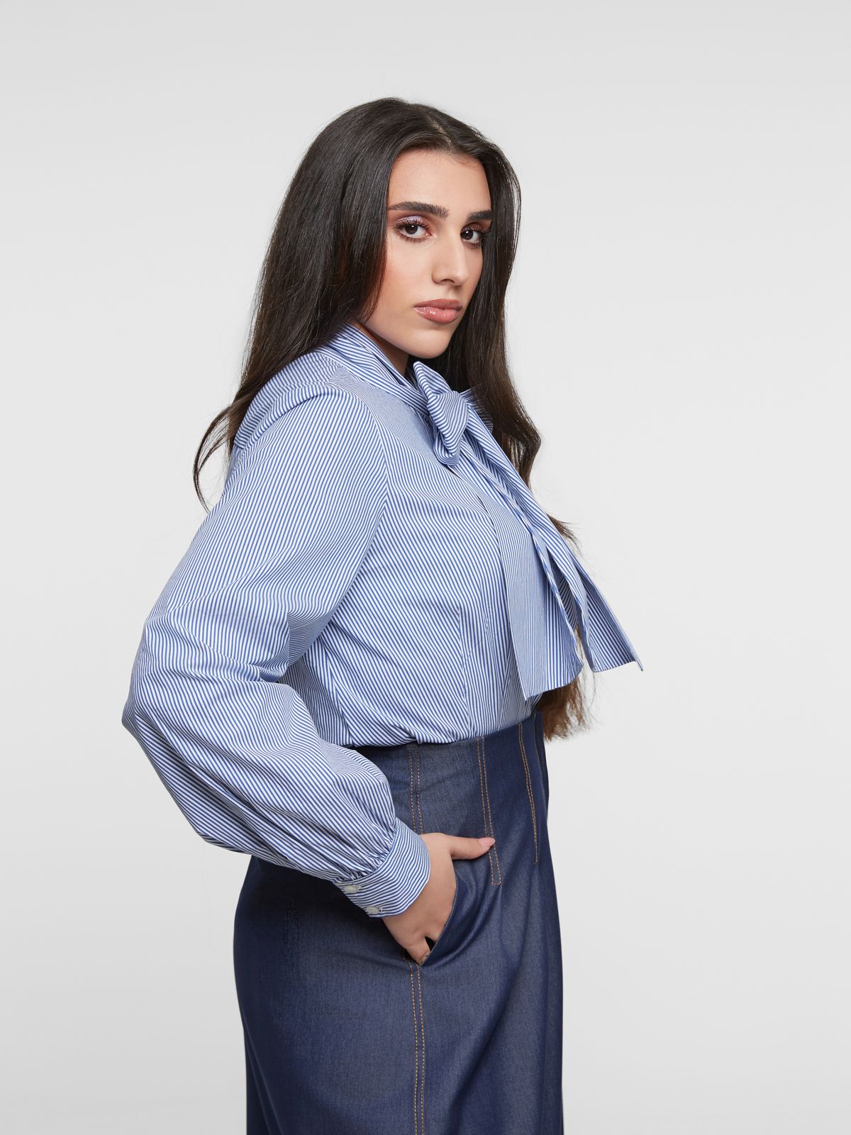 Bow-tie pinstripe shirt