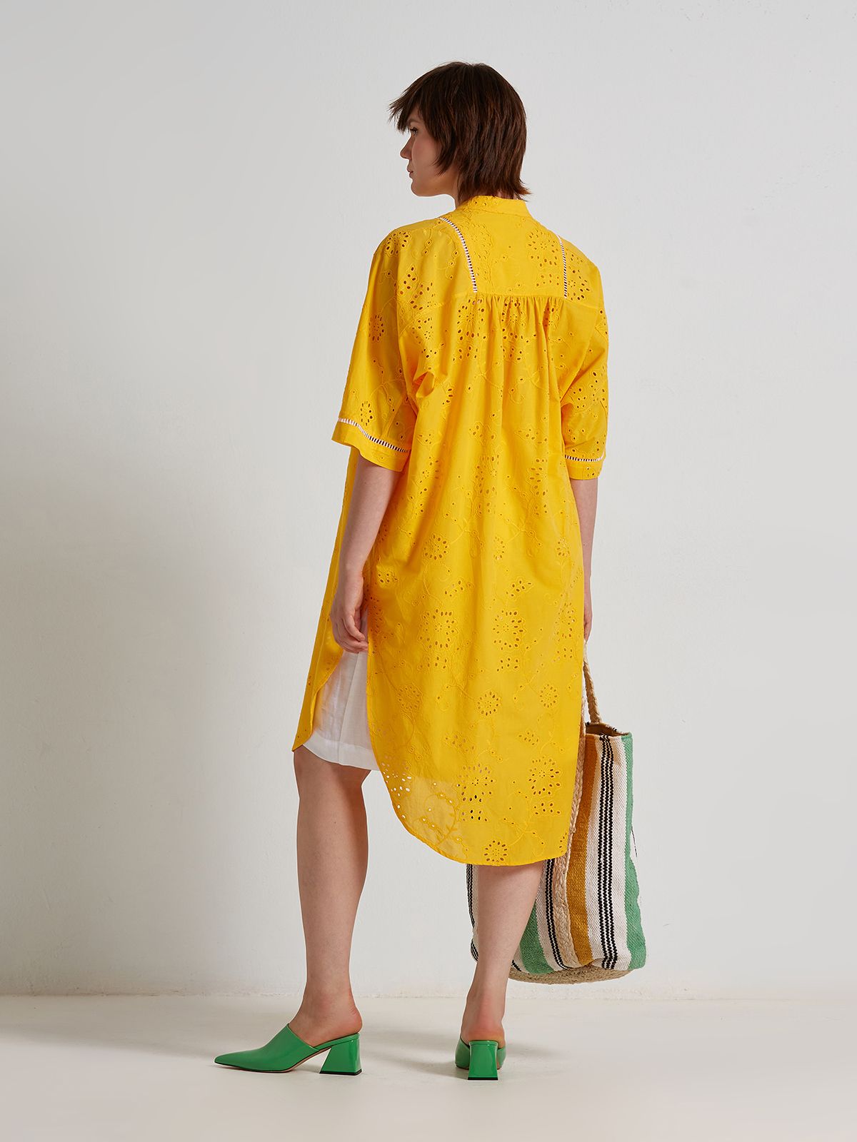 Φόρεμα σεμιζιέ broderie anglaise