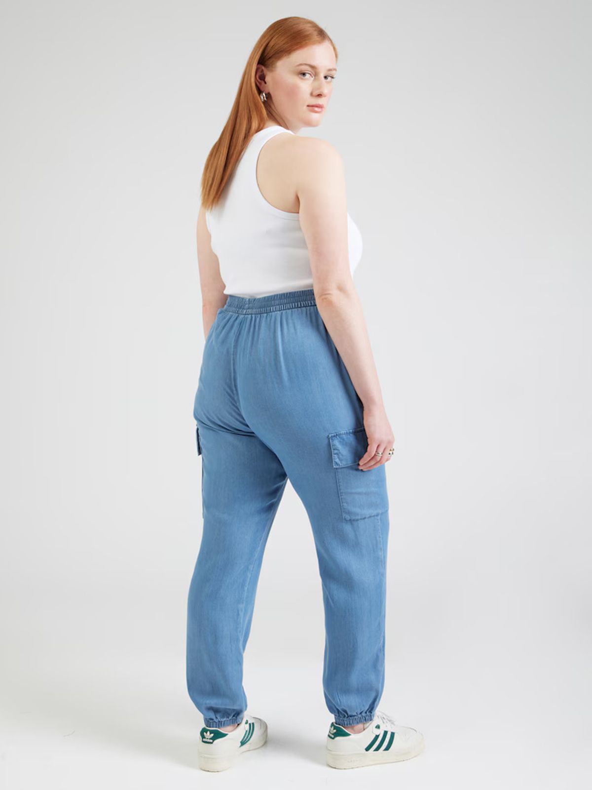 Carcharis cargo pants