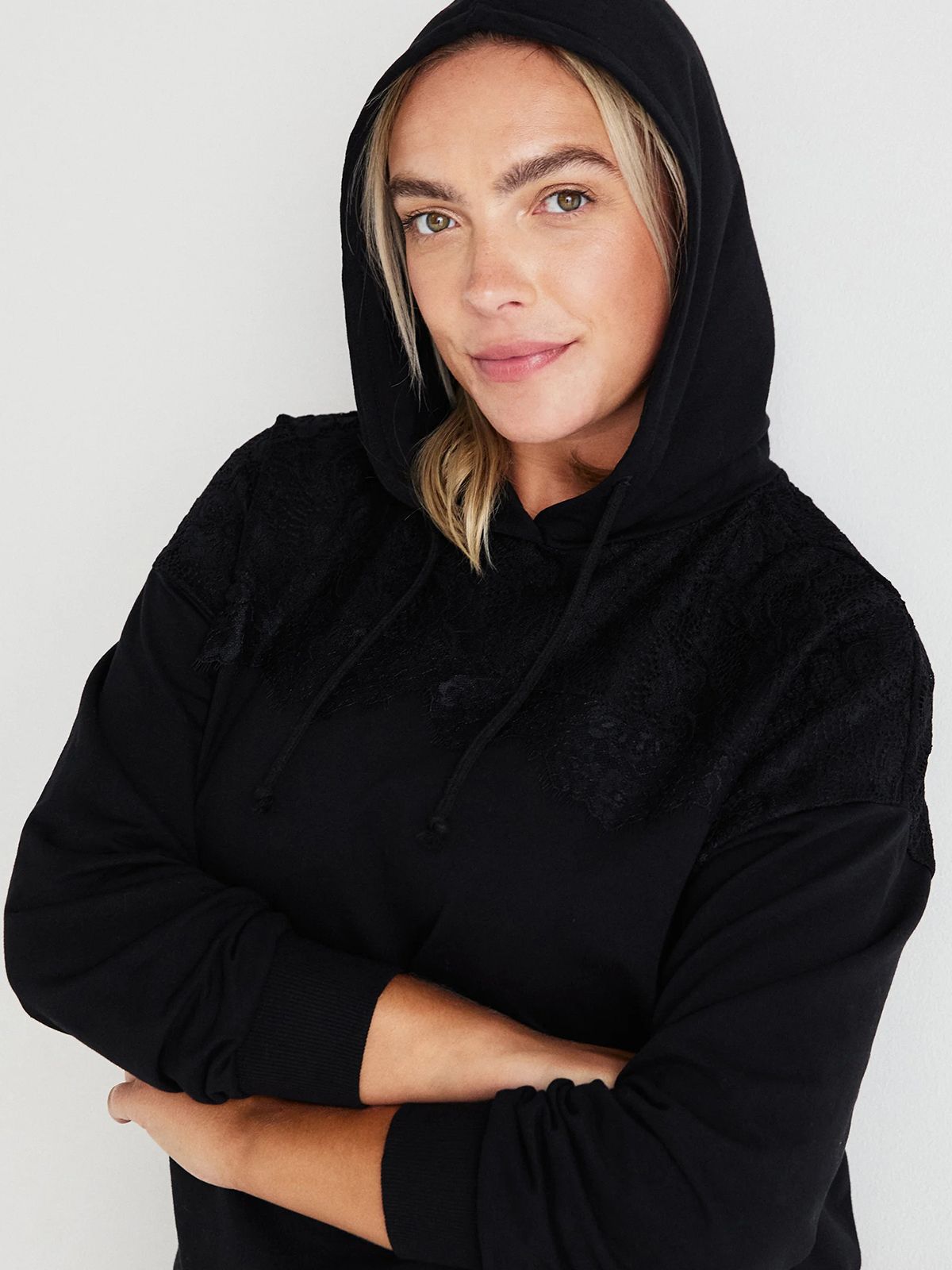 Carlizzy lace hood sweat dress