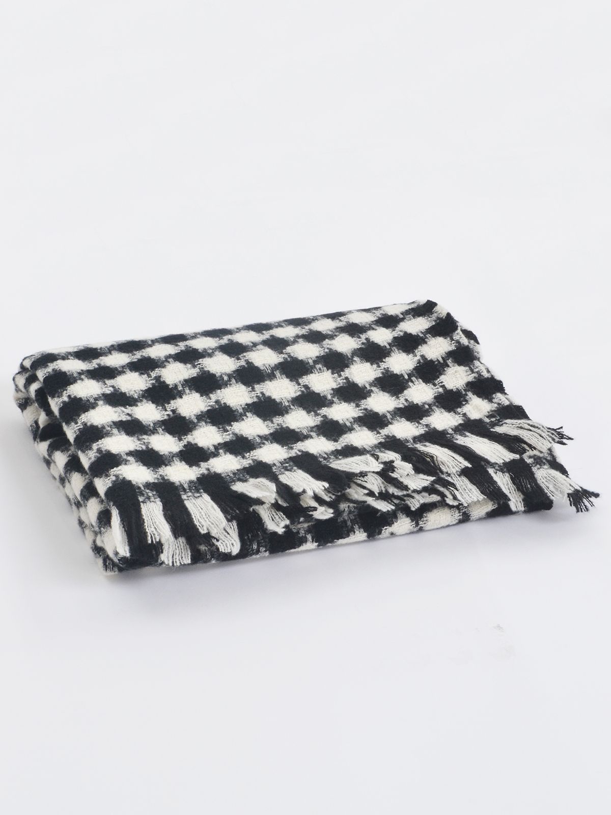 Check patterned scarf
