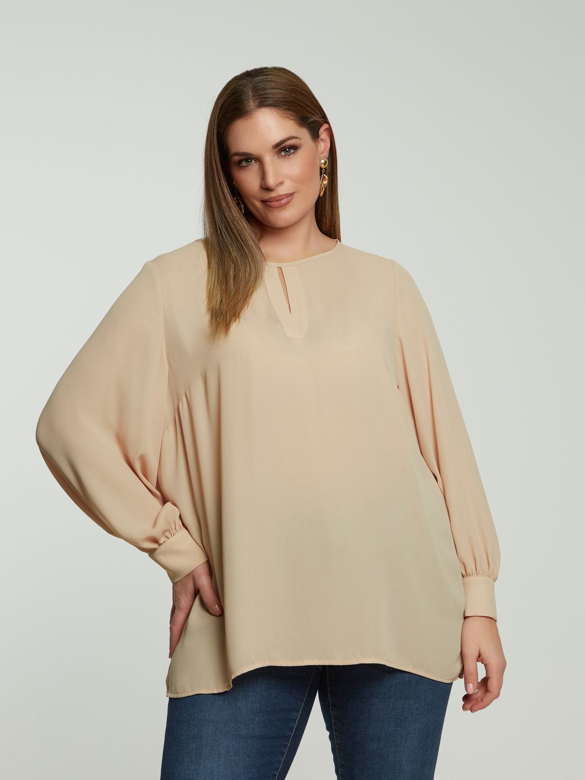 Chiffon blouse with subtle keyhole design