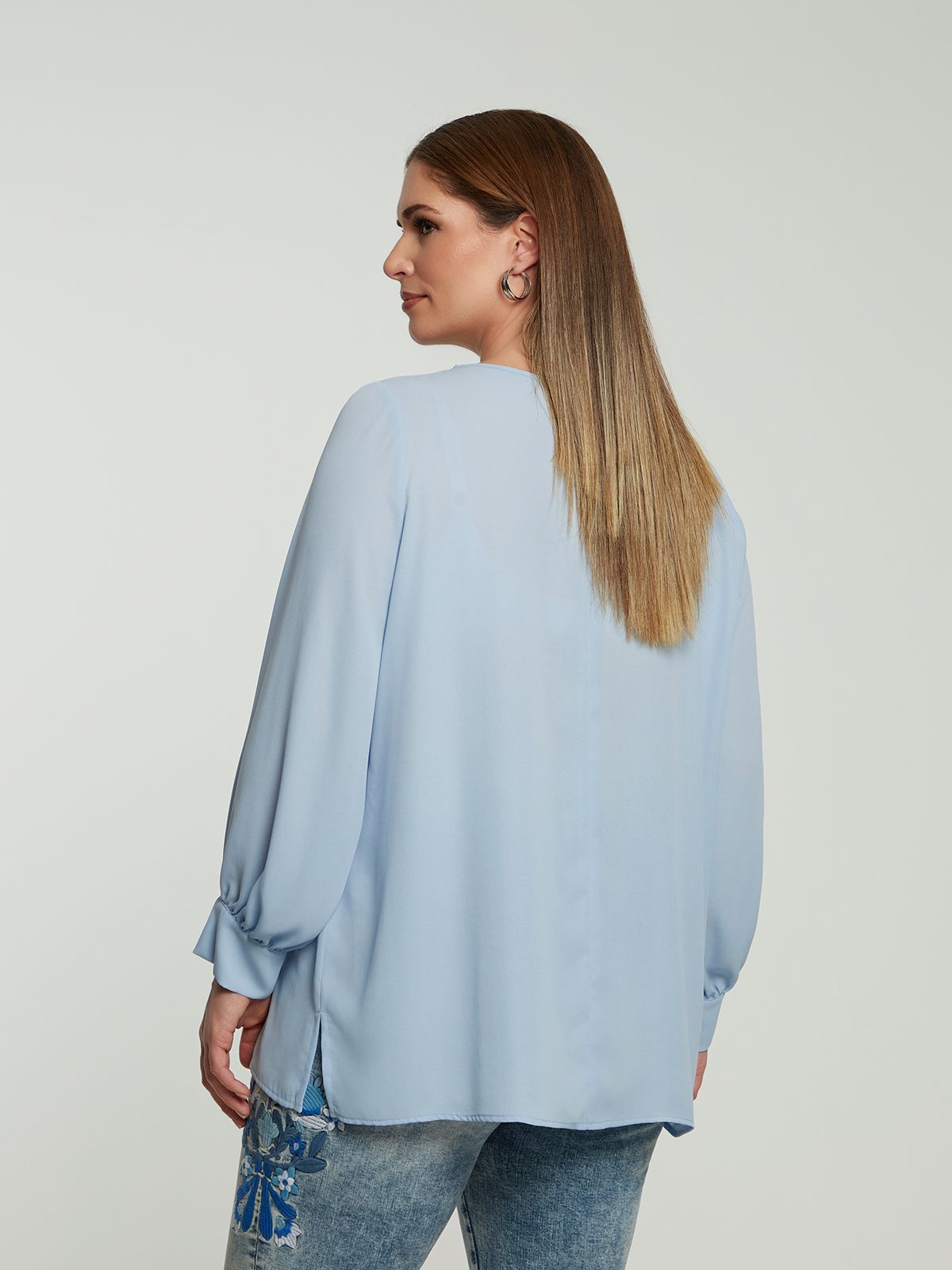 Chiffon blouse with subtle keyhole design