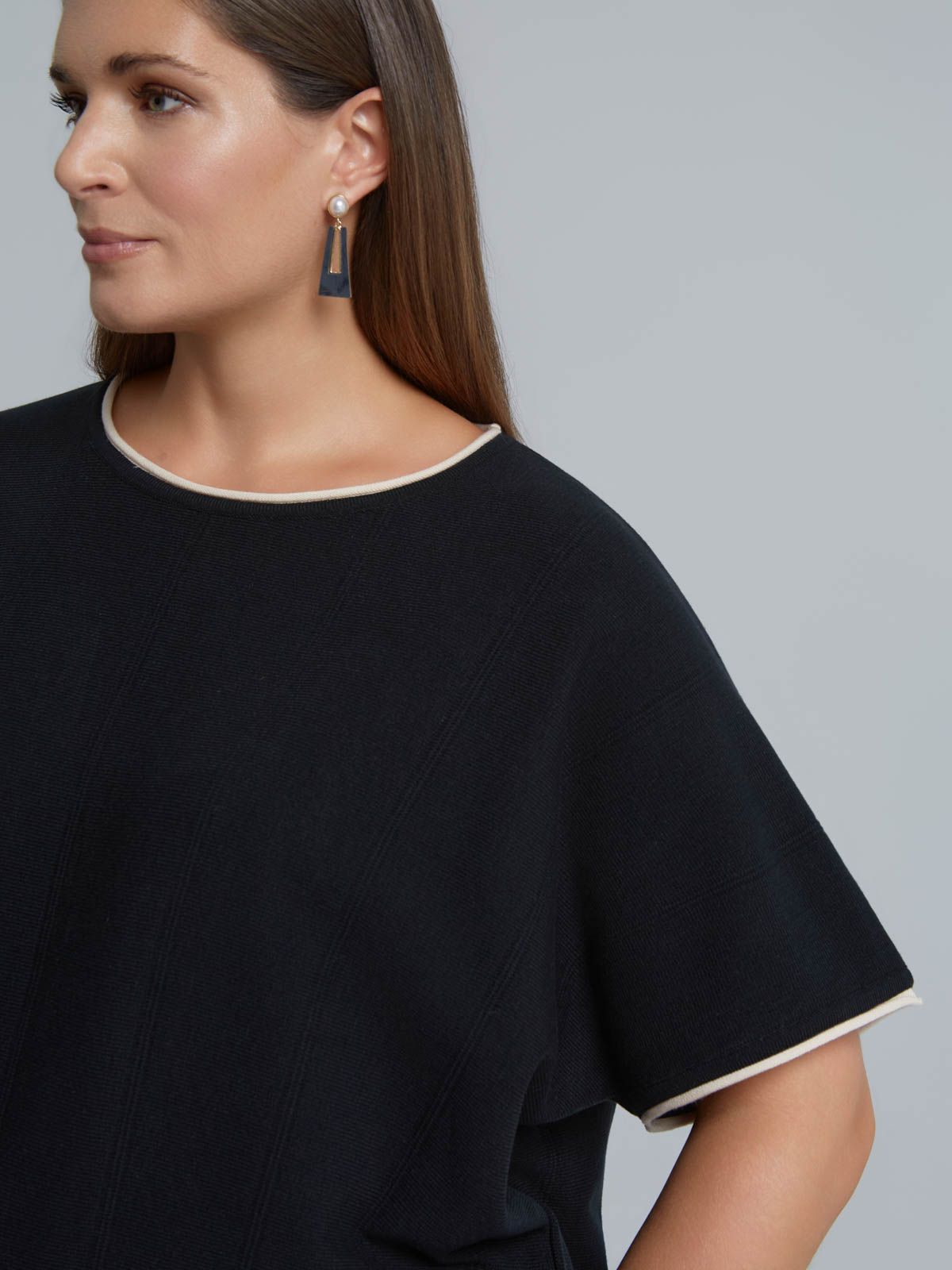 Contrast trim knit jumper